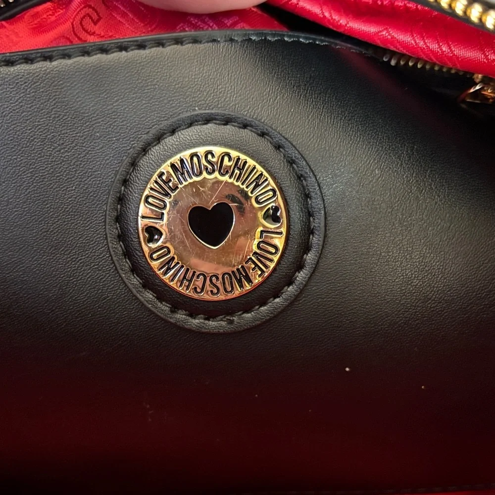 Love Moschino Black Embossed Shoulder Bag - Picture 15 of 16